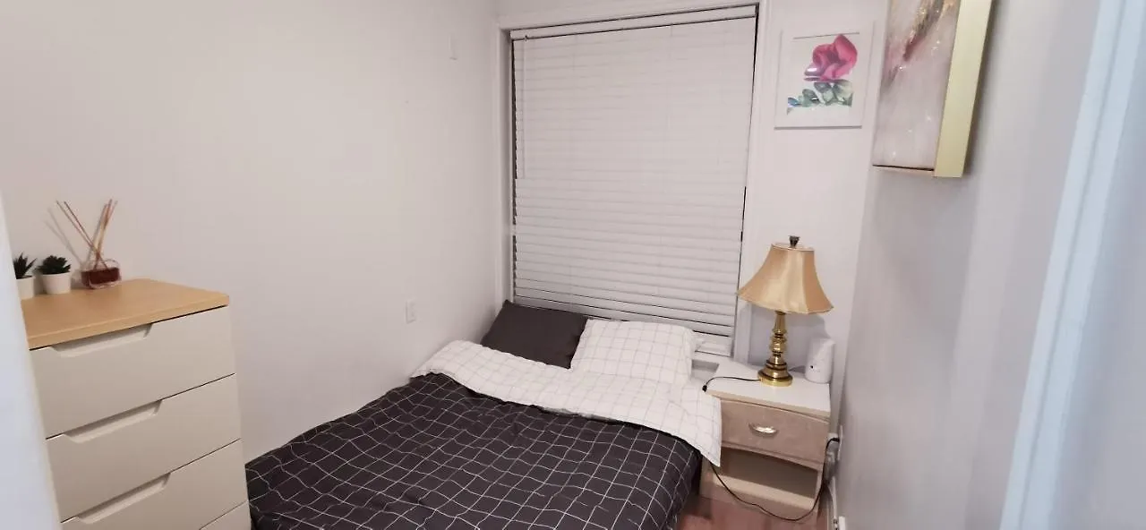 ريتشموند، كولومبيا البريطانية Private Suite With Separated Entrance