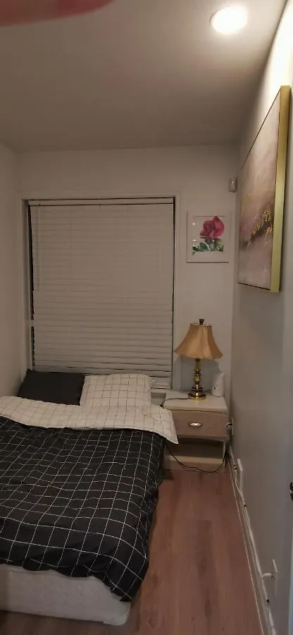 ريتشموند، كولومبيا البريطانية Private Suite With Separated Entrance 0*, ريتشموند، كولومبيا البريطانية